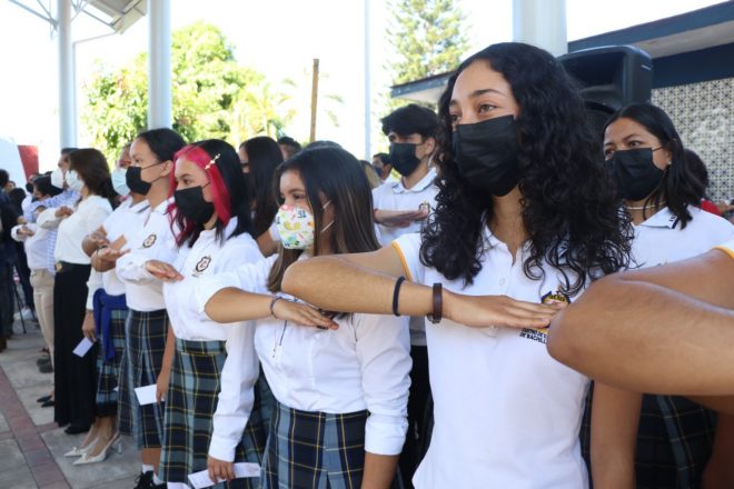 Gobernadora: Maestras y maestros, aliados para reconstruir el tejido social en Colima