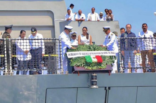 Gobernadora de Colima encabeza el Día de la Marina Nacional en Manzanillo