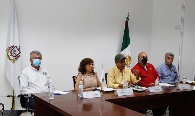 Gobierno de Colima autoriza movilización de toros de espectáculo; ganaderos agradecen las gestiones