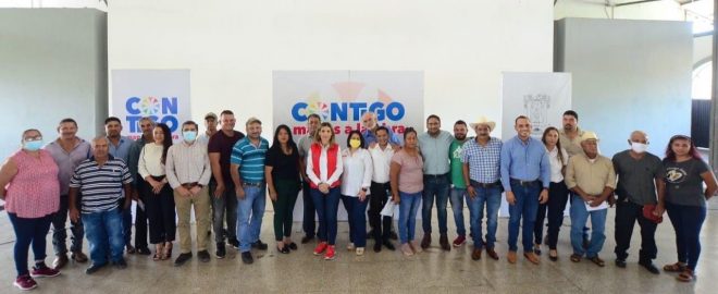 Ayuntamiento de Colima refuerza apoyos a comunidades rurales