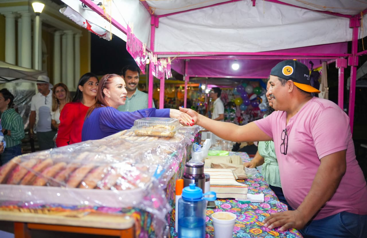 ‎Inaugura Tey Gutiérrez el Cuarto Festival de la Empanada 2025