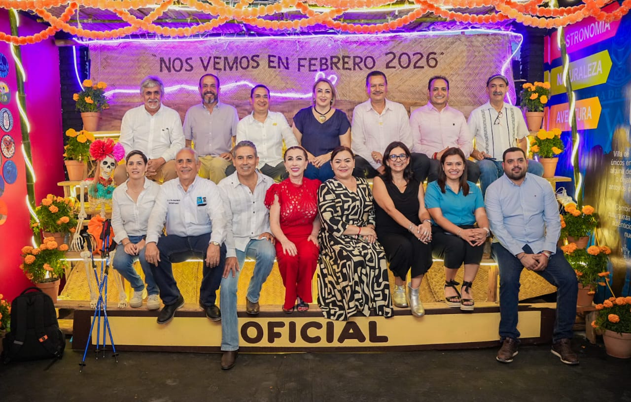 ‎‎Inaugura Tey el stand de Villa ‎de Álvarez en la Feria de Colima