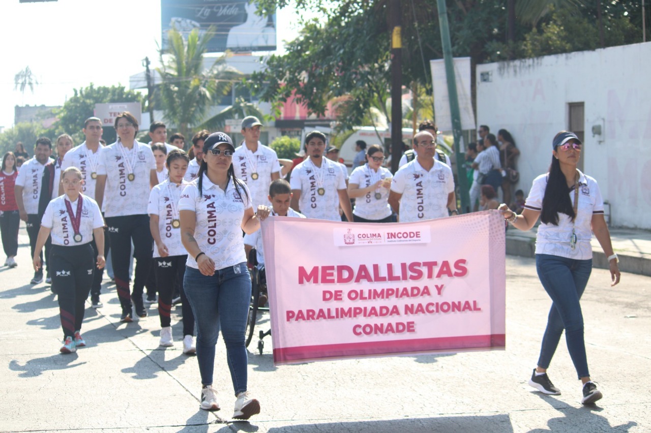 Incode participa con 600 personas en el Desfile de Aniversario de la Revolución Mexicana