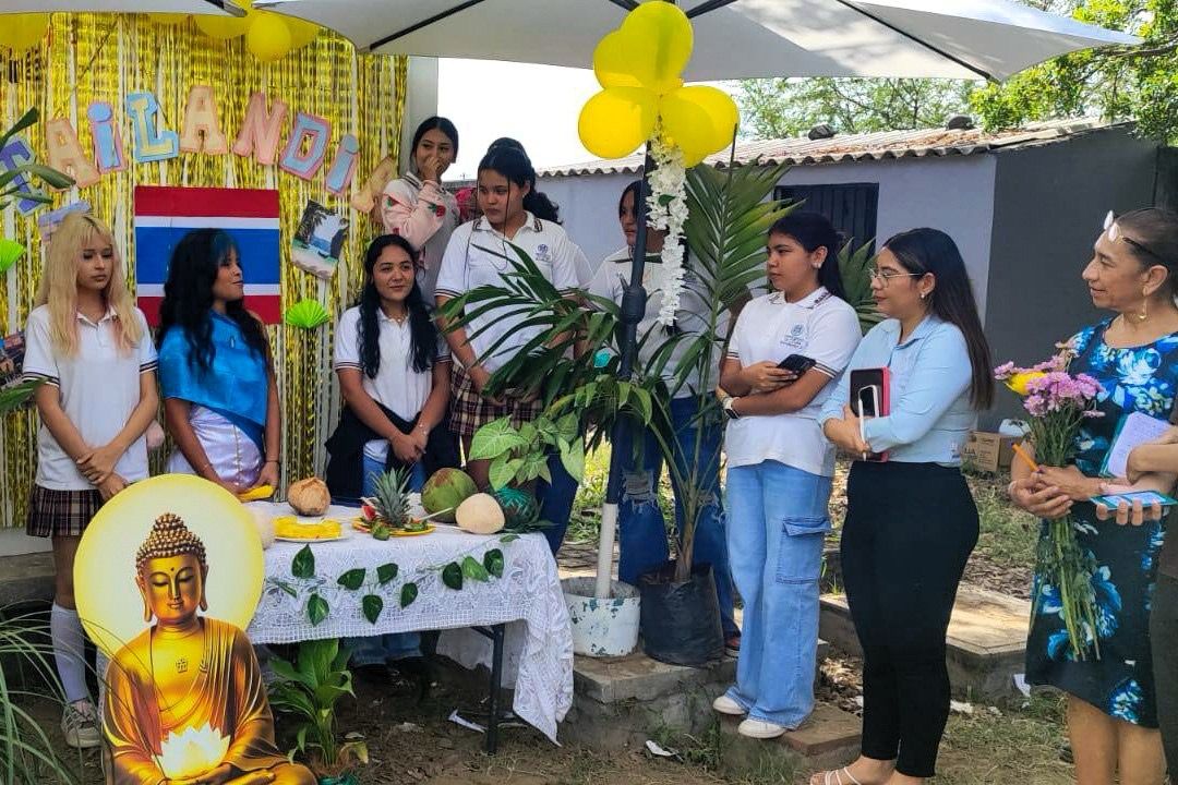 Fortalecen interculturalidad en estudiantes del Bachillerato 21