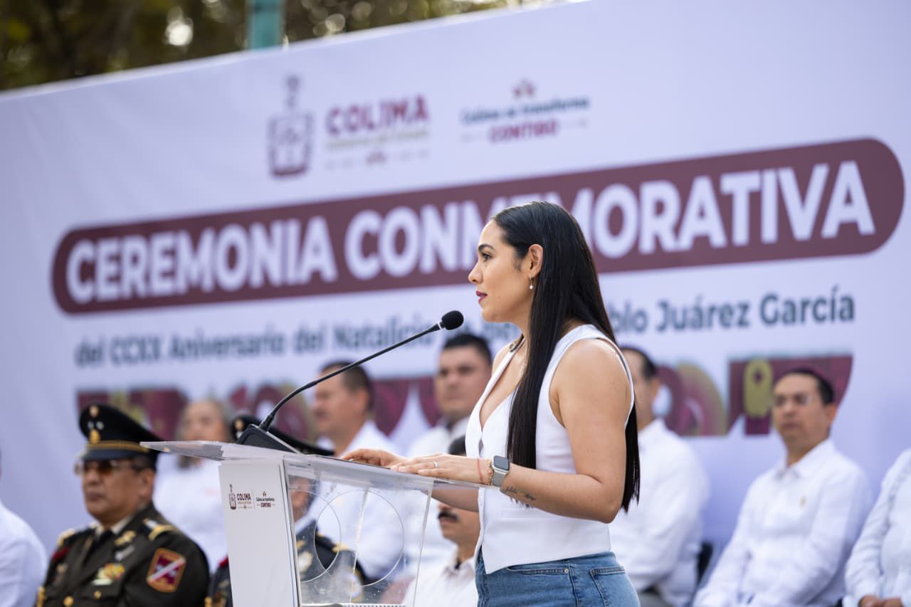 Gobernadora Indira Vizcaíno preside el 220 aniversario del natalicio de Benito Juárez