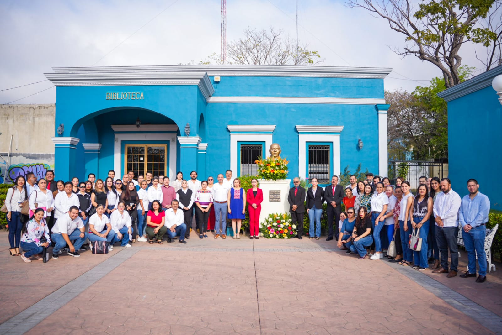 ‎Encabeza Tey ceremonia por el 220 aniversario del natalicio de Benito Juárez