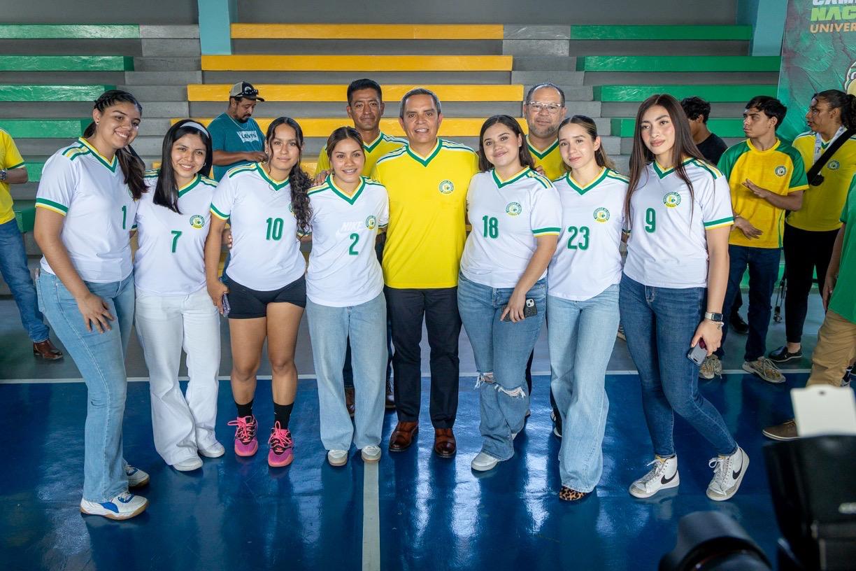 Abandera rector a deportistas universitarios rumbo a los Campeonatos Nacionales ANUIES 2026