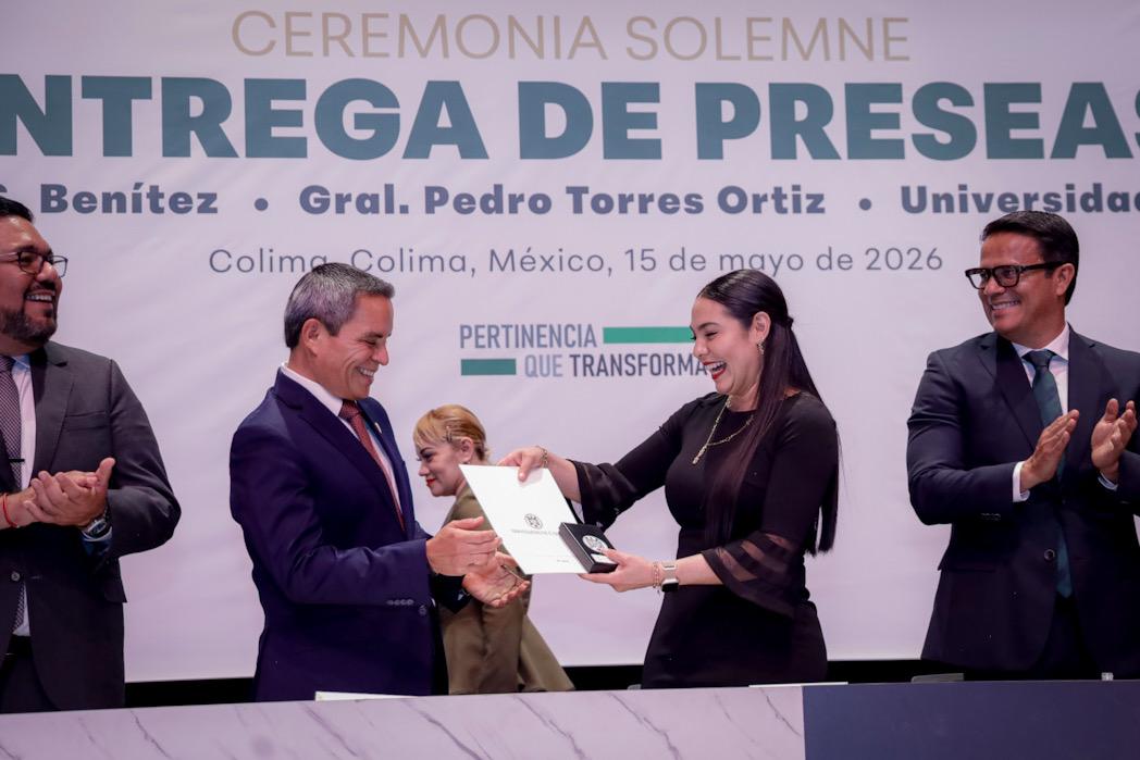 Reconoce UdeC trayectorias universitarias de 15, 20 y 25 años y a sus mejores docentes del 2025