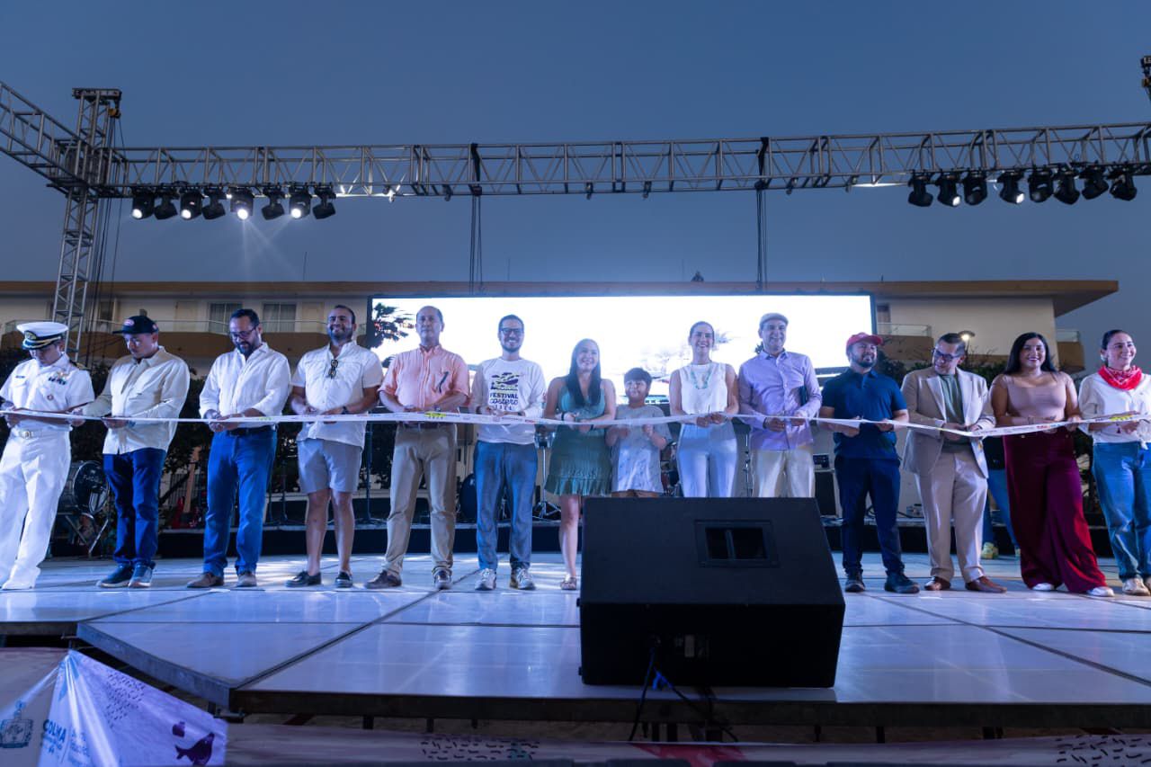 Gobernadora Indira Vizcaíno inauguró el 4° Festival Costero en Manzanillo; concluye este domingo