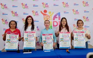 Presenta Tey Gutiérrez becas escolares para transporte