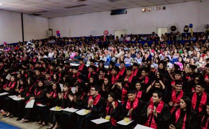 Reciben certificados 123 egresadas y egresados del Bachillerato 22 de la UdeC, de Quesería