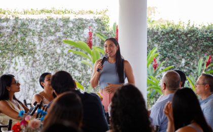 Indira Vizcaíno reconoce el trabajo de la abogacía en el servicio público