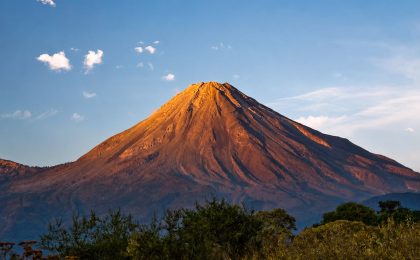 Continúa Volcán de Colima con actividad estable y sin cambios relevantes: UEPC