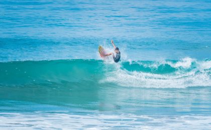 Clásico de Manzanillo reúne más de 2,500 asistentes en el arranque del Circuito de Surf y Bodyboard Colima 2026