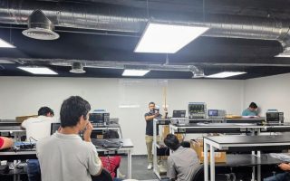 Fortalece UdeC formación especializada en tecnología de semiconductores