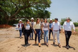 Gobernadora Indira Vizcaíno y titular de Conagua supervisaron avance de 45% en la construcción del acueducto ‘Agua para Colima’