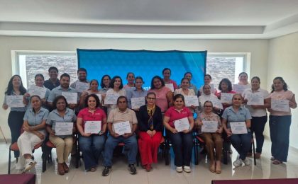 Representantes de IAP se capacitan para apoyar de mejor manera a población vulnerable del estado de Colima