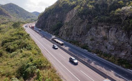 Sólo vehículos pesados pagarán cuota en el Corredor Logístico Colima-Manzanillo