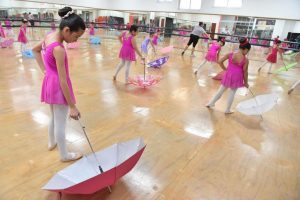 Gobierno del Estado oferta más de 40 talleres artísticos para todo público en Casa de la Cultura de Colima
