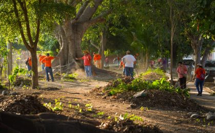 Macro Brigada de Limpieza en VdeA interviene espacio deportivo Dragones