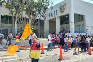 Refuerza IMSS Colima cultura de prevención con simulacro de incendio