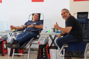Casi un centenar de personas acudieron al DIF Estatal Colima para donar sangre y contribuir a salvar vidas
