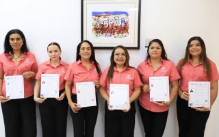 Certifican en solución de conflictos a personal de la Contraloría General