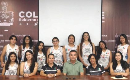 Gobierno de Indira Vizcaíno apoya a la Preselección Nacional de Balonmano de Playa
