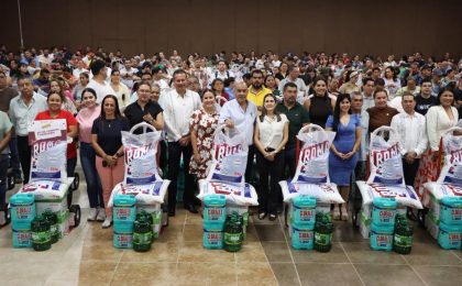 Con casi 4 mdp, Educación Colima apoya a 815 escuelas de nivel básico con equipo, kits de limpieza y papelería